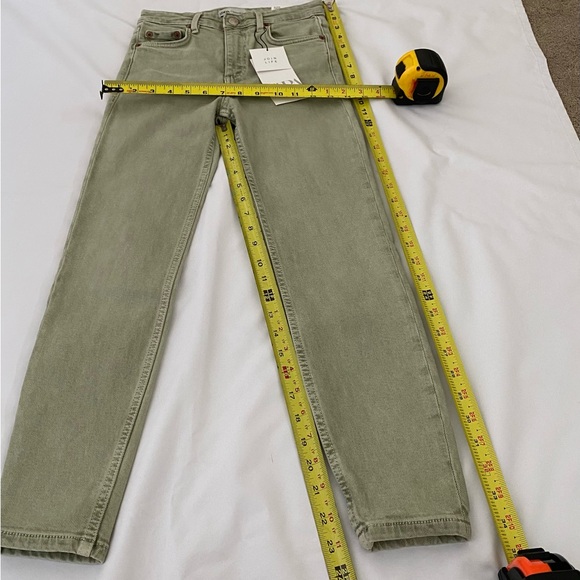Zara Hi-Rise Juniors size 2 Denim Jeans in sage green color.  NWT. - Picture 13 of 15